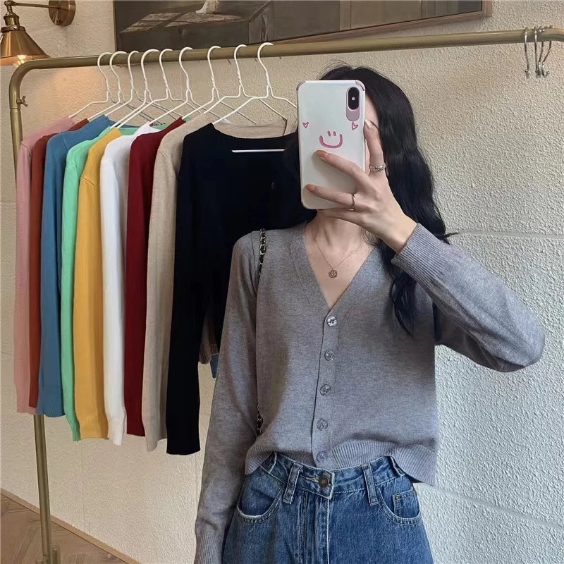 Cropped V-Neck Cardigan